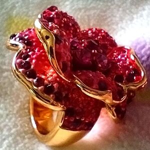 Vintage Joan Rivers Classics Gold Tone Swarovski Crystal Red Pink Purple